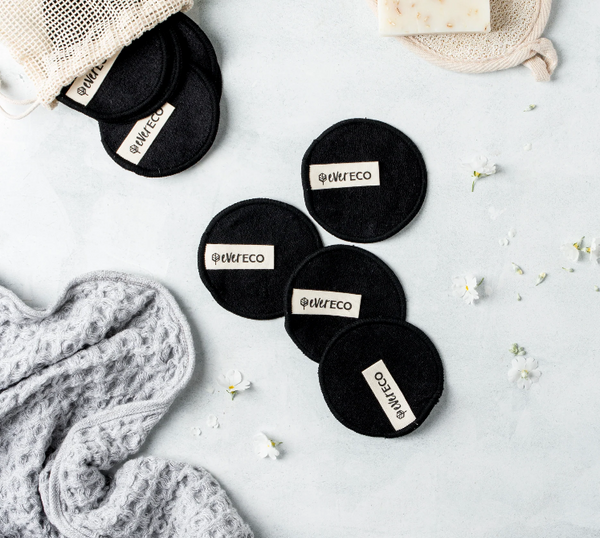Ever Eco Reusable Bamboo Facial Pads - 10 Pack - Black